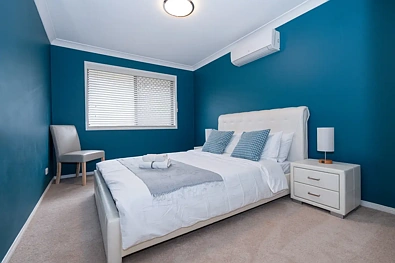 Kwarto - 6 Hampton Close, Carindale, QLD 4152