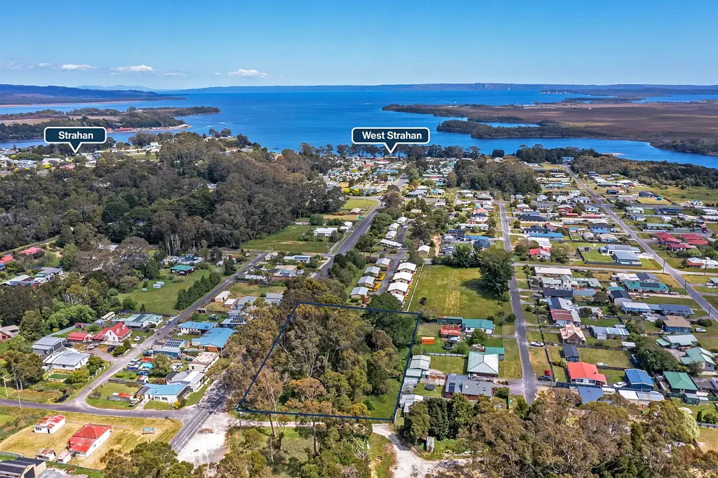 Strahan Endless Opportunity at the Gateway to Strahan