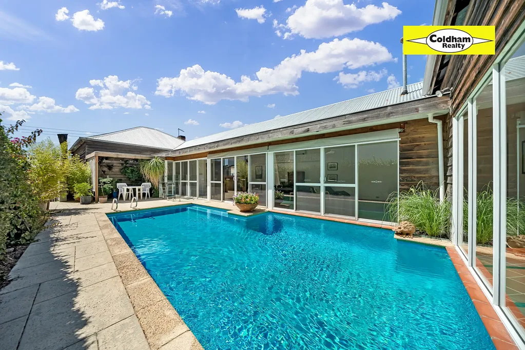 18 Banksia Tce, South Perth, WA 6151