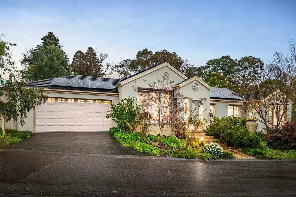 1/20A Halley Street, Blackburn, VIC 3130