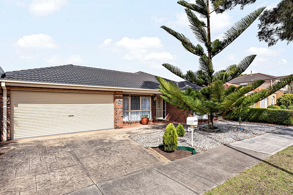 43 Brampton Circuit, Delahey, VIC 3037
