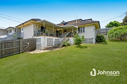 44 Eric Road, Holland Park