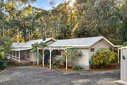 8 Halpern Road, Woodend
