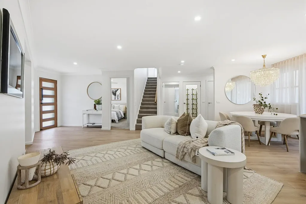 The Entrance 4Phòng ngủ A Spacious Beachside Home with Room to Grow