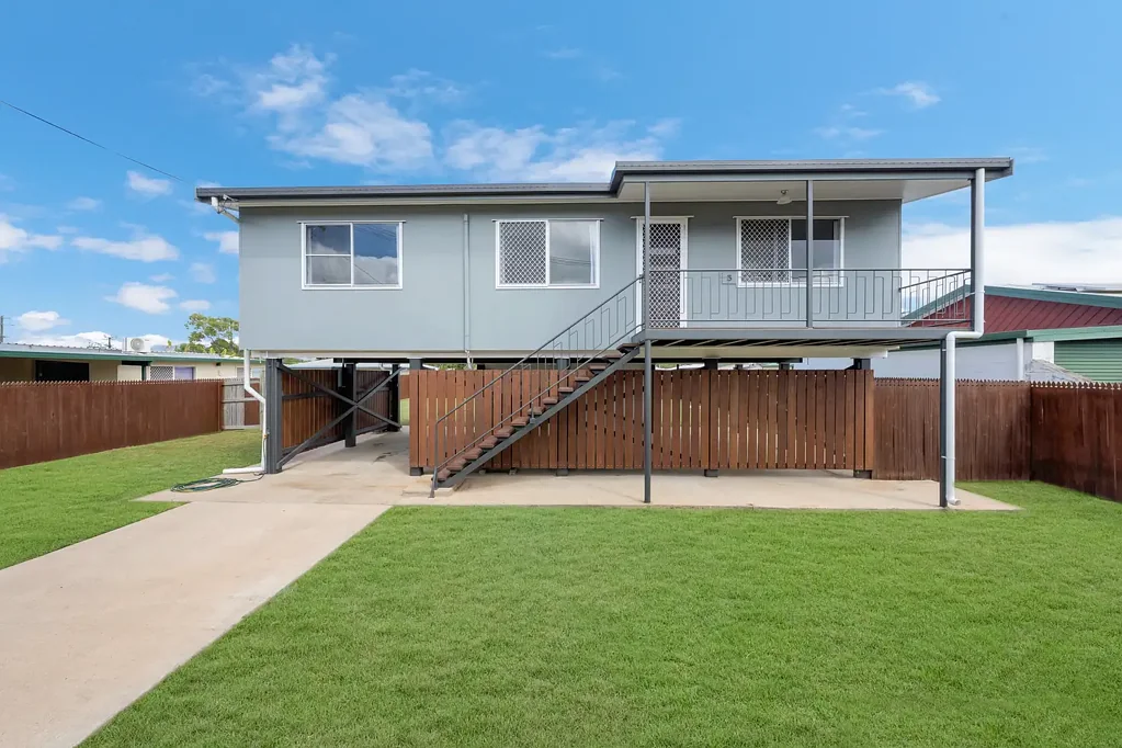 5 Champagne Crescent, Kelso, QLD 4815