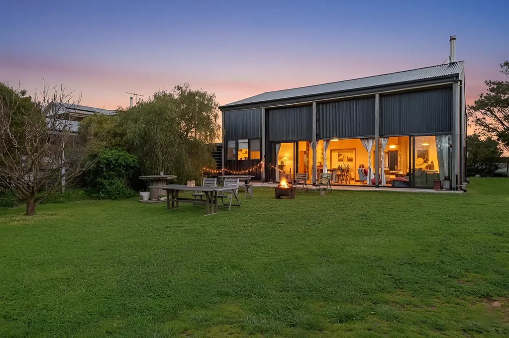 Delamere Coastal Lifestyle Retreat on 24 Acres – Dual Residences Overlooking Second Valley through to the Ocean