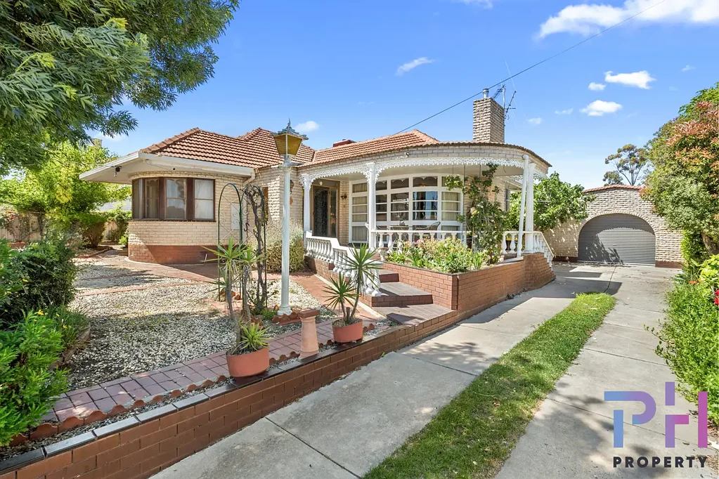 16 Campbell Street, Eaglehawk, VIC 3556