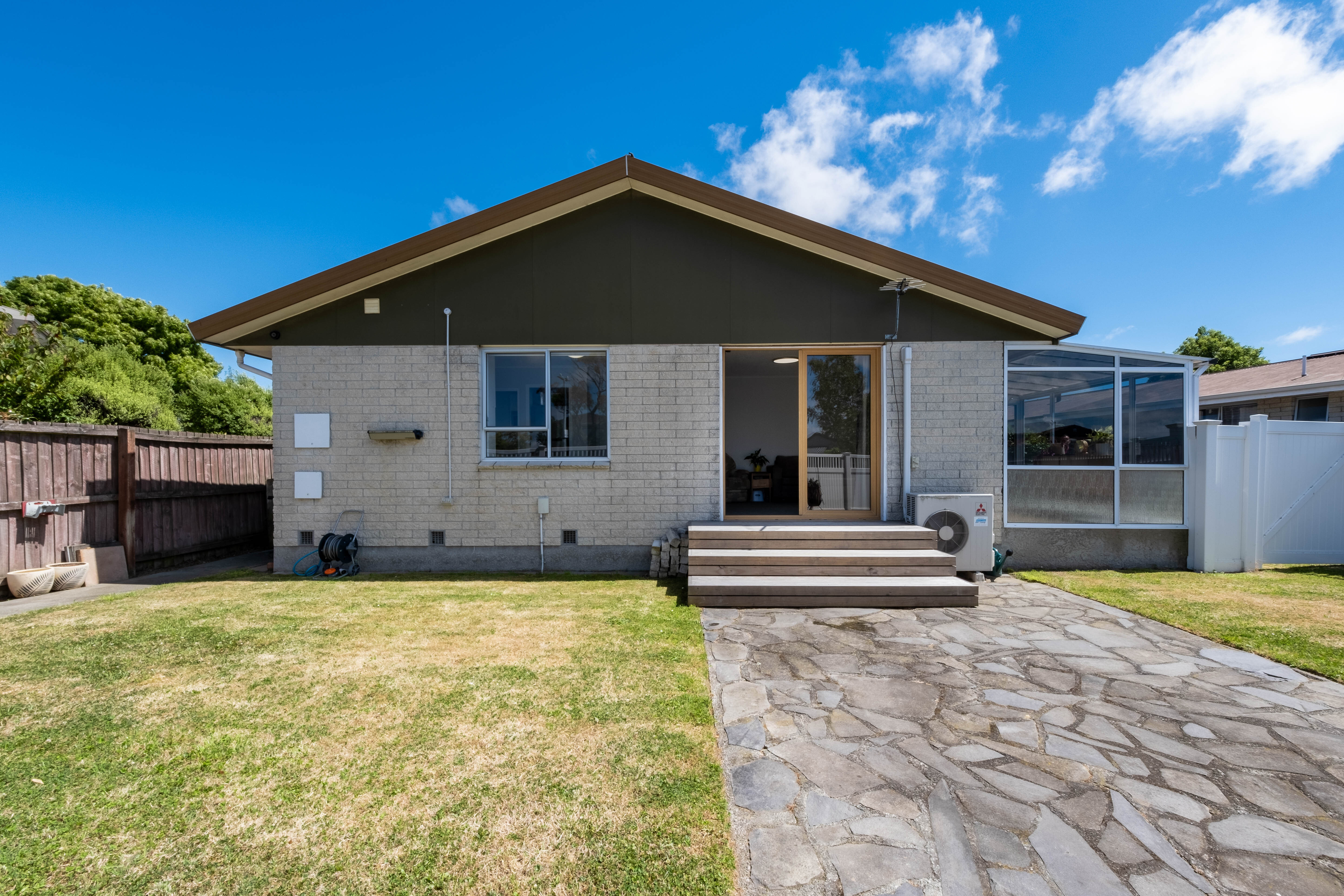 1/6 Cam Place, Harewood, Christchurch, 2房, 1浴, Unit