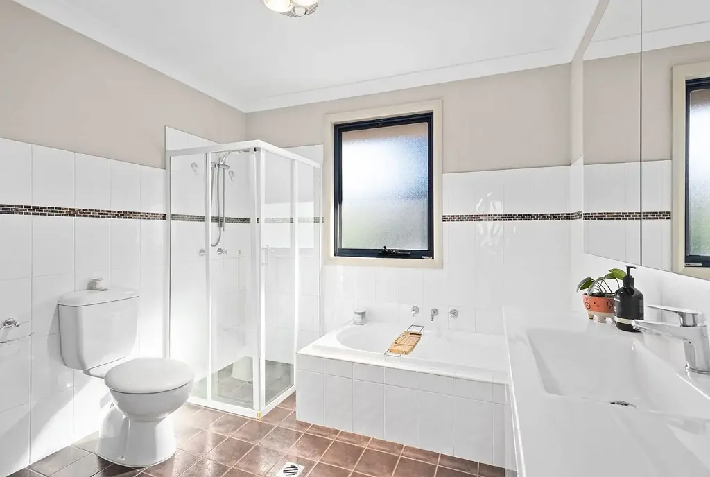 Light-Filled and Spacious 3-Bedroom Townhouse in Coniston