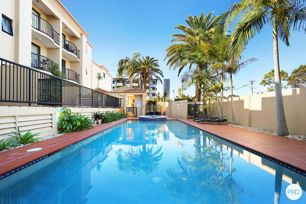 Southport 2房  Smart Investment In A Prime Southport Location
