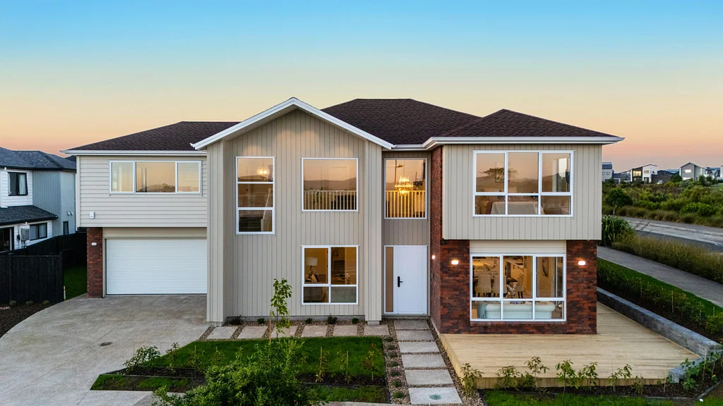 Karaka 6房  Brand New, Wide Frontage, Prime Corner!
