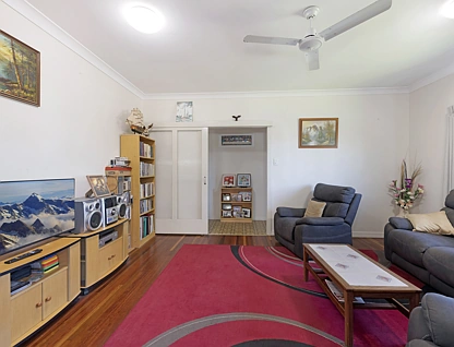 121 Branyan Street, Svensson Heights, Wide Bay, 5 Kuwarto, 2 Banyo, Apartment