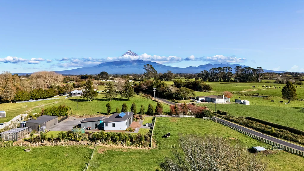 Inglewood 3房  Warm Home with Sunset Views