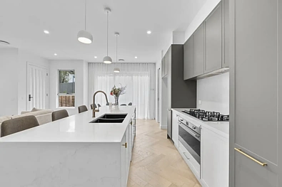 2/8 Bird Street, Eltham, VIC 3095, 3 Bedrooms, 2 Bathrooms, Townhouse