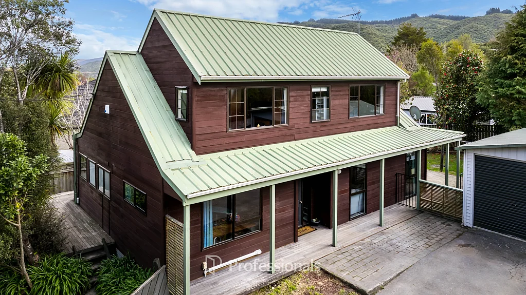 Brown Owl 3房  A First Home With More