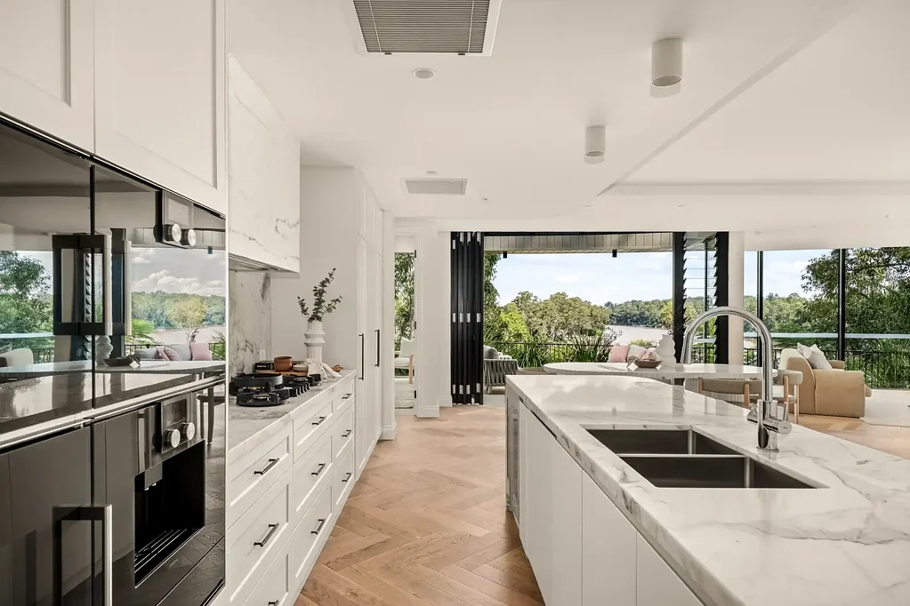 Indooroopilly 4 Bedroom A Rare Riverfront Masterpiece of Modern Sophistication
