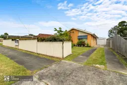 23 Hawthorn Crescent, Churchill