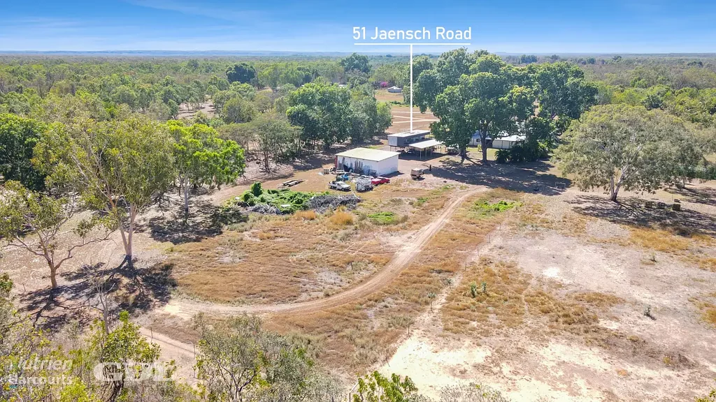 Katherine 2.3 ha lifestyle retreat