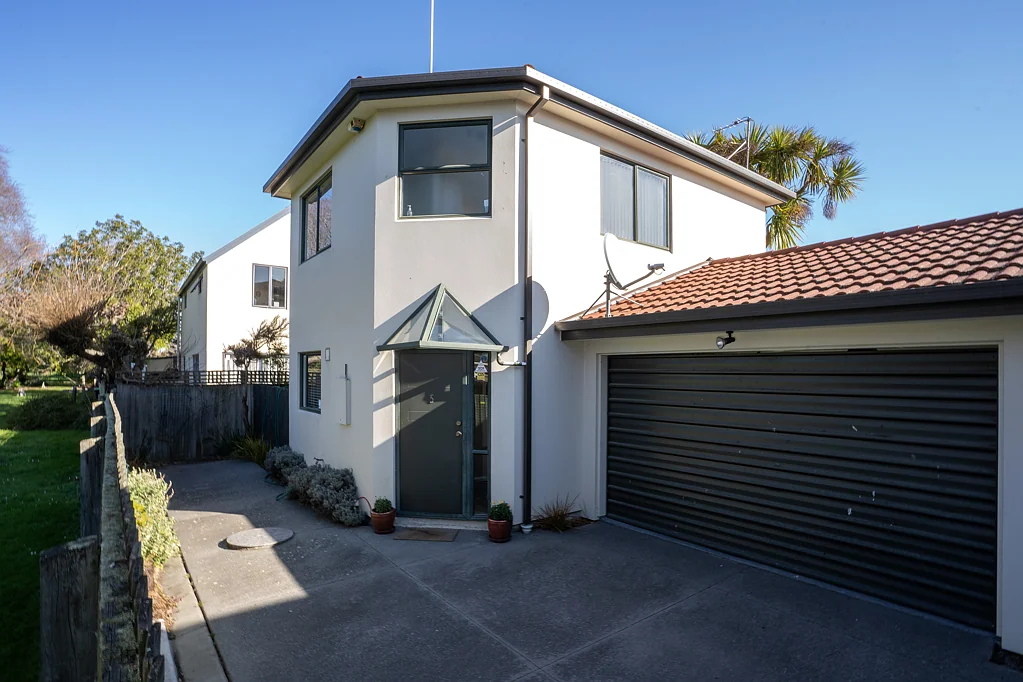Christchurch Central 2Phòng ngủ NO Plan B...City Pad up for Grabs!