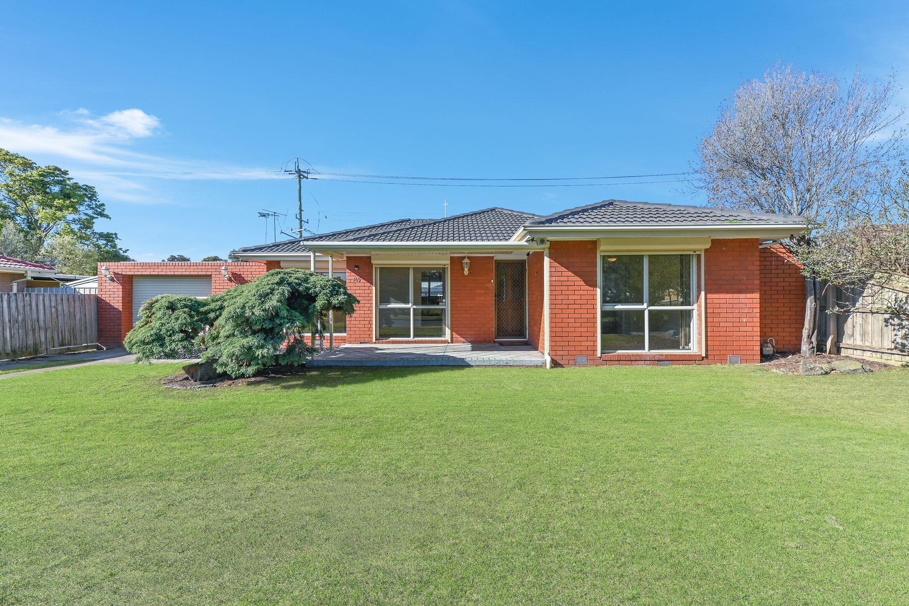 145 RAWDON HILL DR, DANDENONG NORTH VIC 3175, 0 कमरे, 0 बाथरूम, House