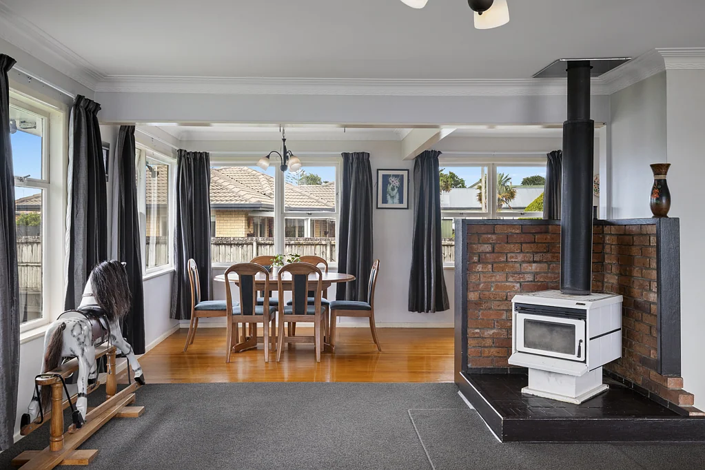 Waiuku 4ਬੈੱਡਰੂਮ Safe, sunny and seriously spacious