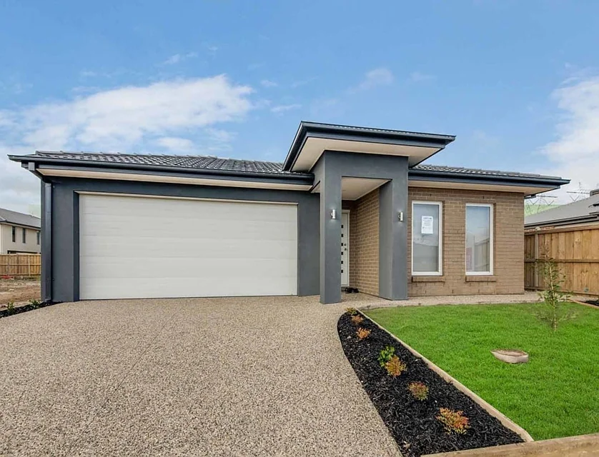 29 Dolomite Boulevard, Clyde North, Traralagon , 4 chambres, 2 salles de bain, House