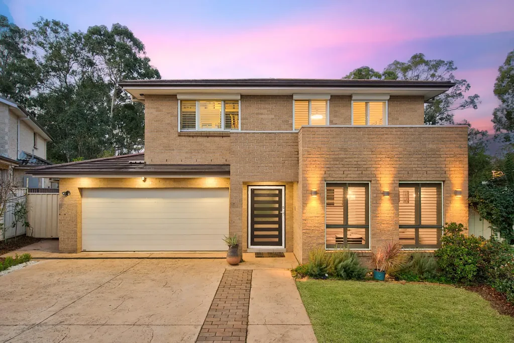 Pendle Hill 5Kwarto Parkside Luxury in a Quiet Cul-De-Sac