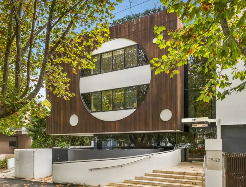 Elwood 2ห้องนอน Live the Elwood Dream - Ground-Floor, Green Views, Great Layout