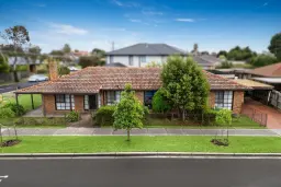 1 Roach Drive, Altona Meadows