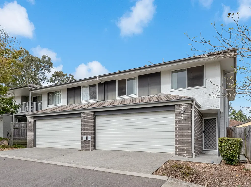 Richlands 4 Bedroom For Sale: Contemporary and Low-Maintenance Living in Thriving Richlands