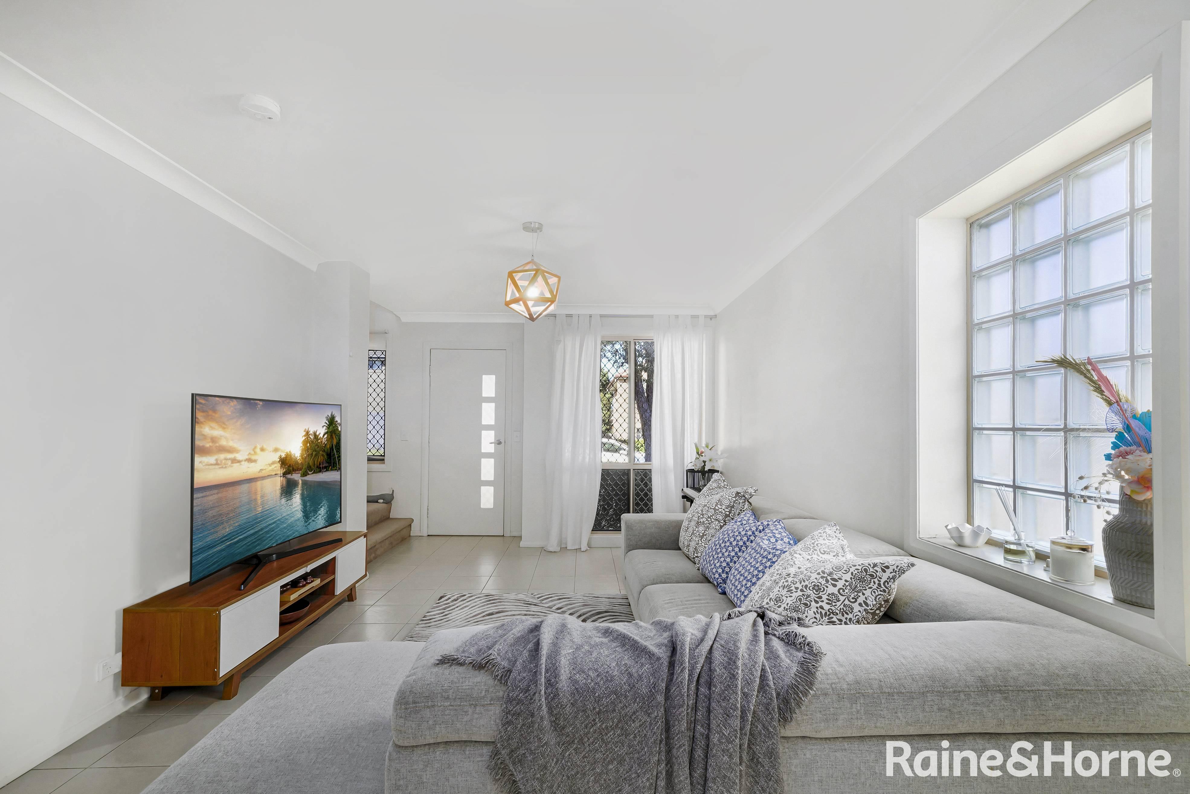 8 GLATTON RD, GLENFIELD NSW 2167, 0 phòng ngủ, 0 phòng tắm, House