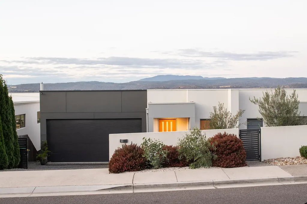 1/103 Dion Crescent, Riverside, TAS 7250