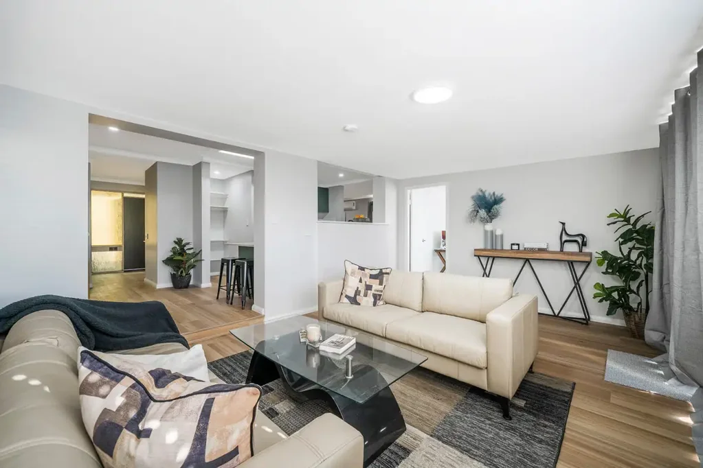 Walliston 3침실 ABSOLUTE NEXT LEVEL HOME