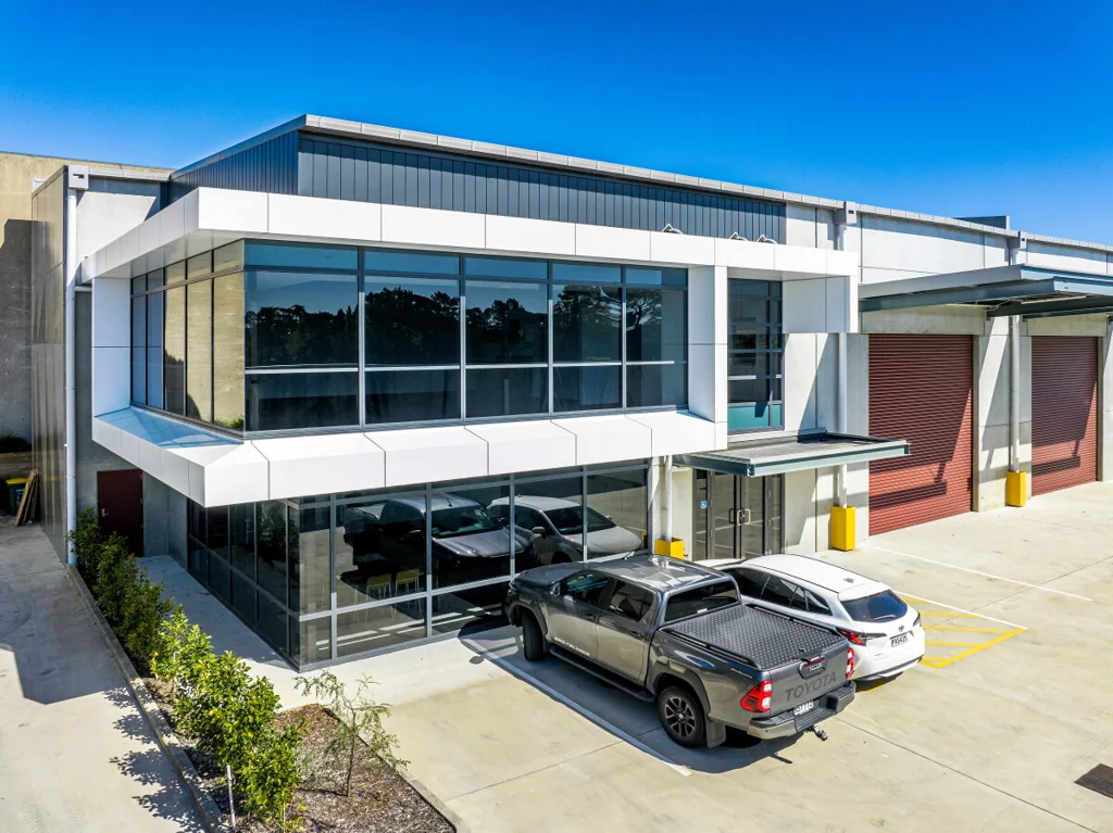Rosedale Vacant & High Quality Industrial