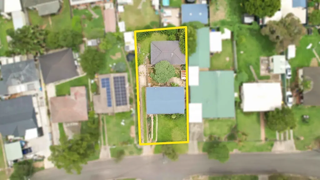 76 & 76a Neriba Crescent, Whalan, NSW 2770