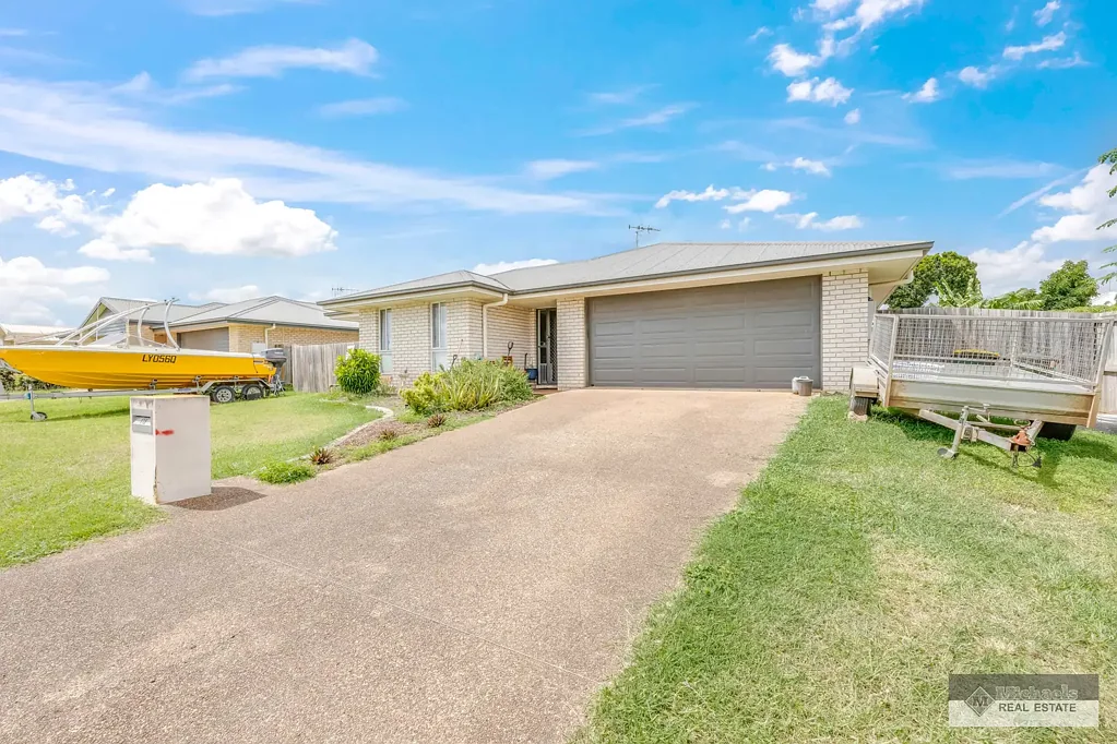 118 Neville Drive, Branyan, QLD 4670