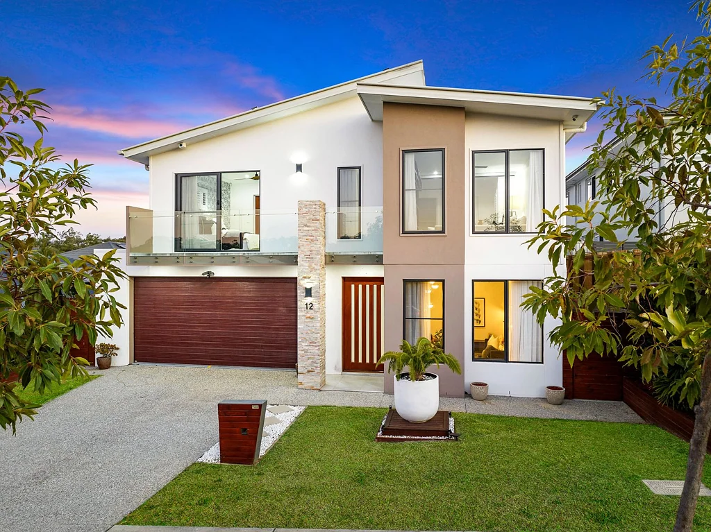 12 Kippen Close, Spring Mountain, QLD 4300
