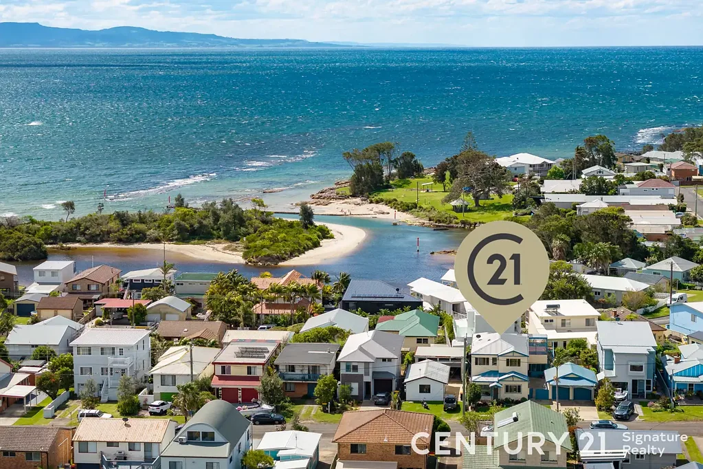 Currarong 5房  Dual-Living Coastal Retreat with Ocean Views