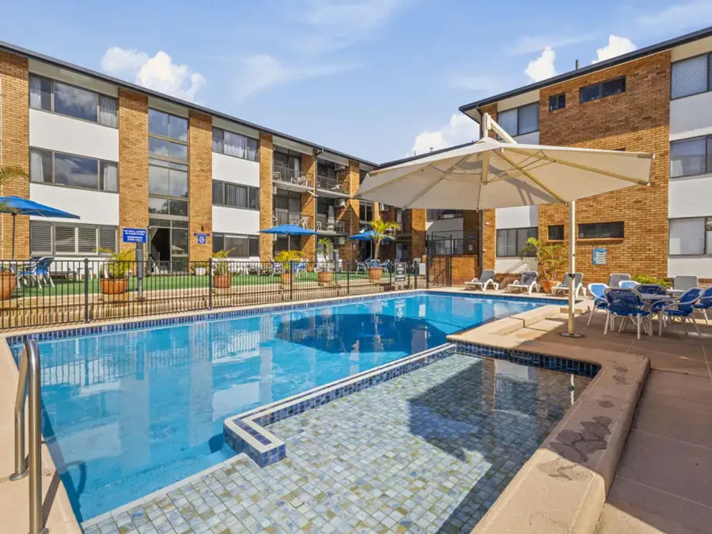 FULLY FURNISHED COASTAL RETREAT