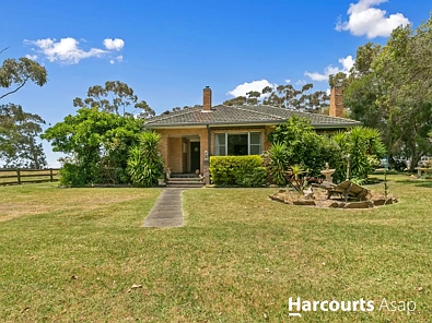 Traralgon 5房  Dual Living Acreage with Granny Flat Flexibility on Traralgon’s Edge