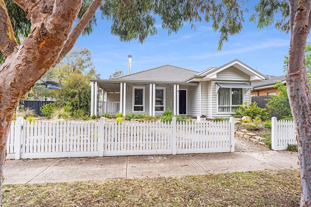 8 Ravenswood Avenue, Eynesbury, VIC 3338