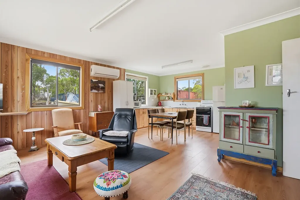 Miena 3 Slaapkamer Low-maintenance highlands property.