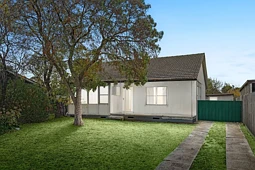 10 Allen Street, Laverton