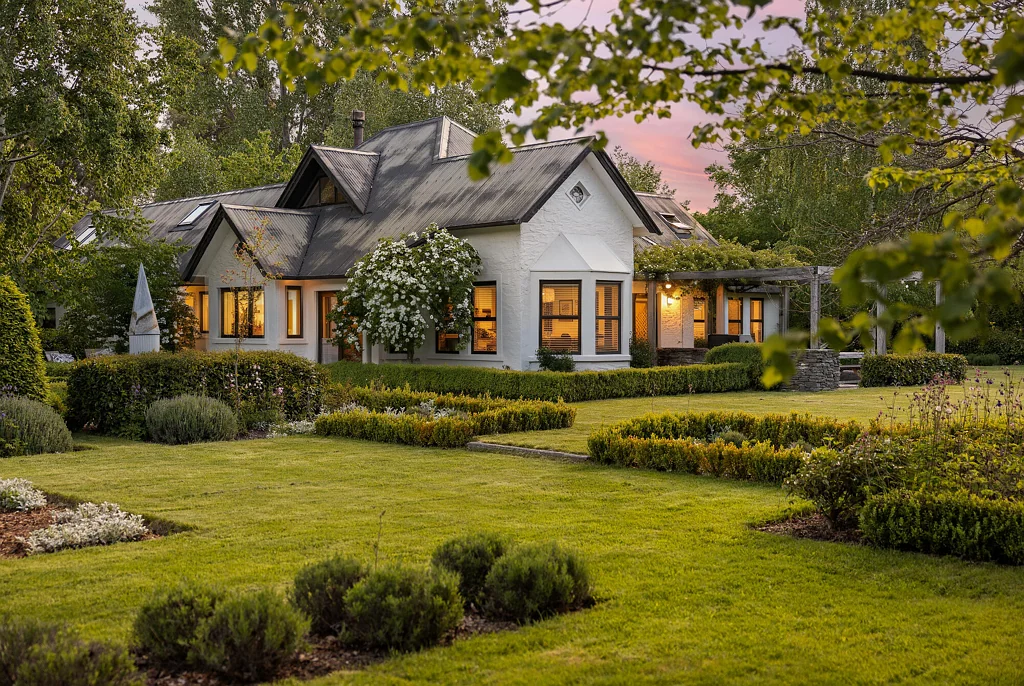 Dalefield/Wakatipu Basin 4 Slaapkamer Speargrass garden estate