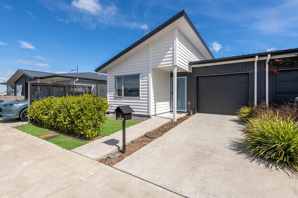 4 Kutukutu Street, Takanini, Papakura, Auckland