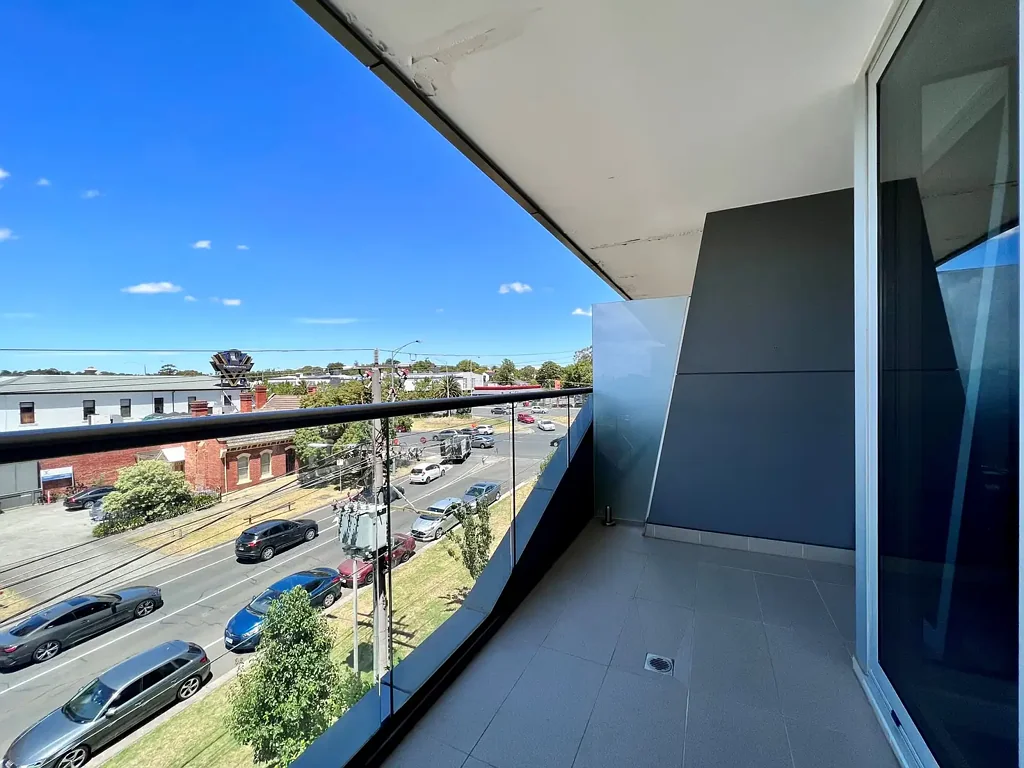Ultra Modern Apartment Living In the Heart of Oakleigh