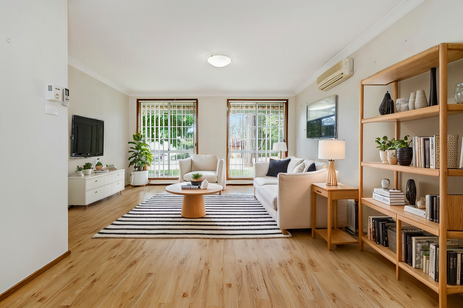 3 DUNBAR PL, MOUNT ANNAN NSW 2567, 0 침실, 0 욕실, House