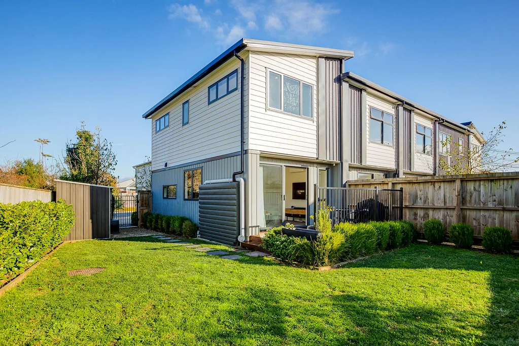 Naenae 2房  Freehold, Sunny & Surprisingly Spacious