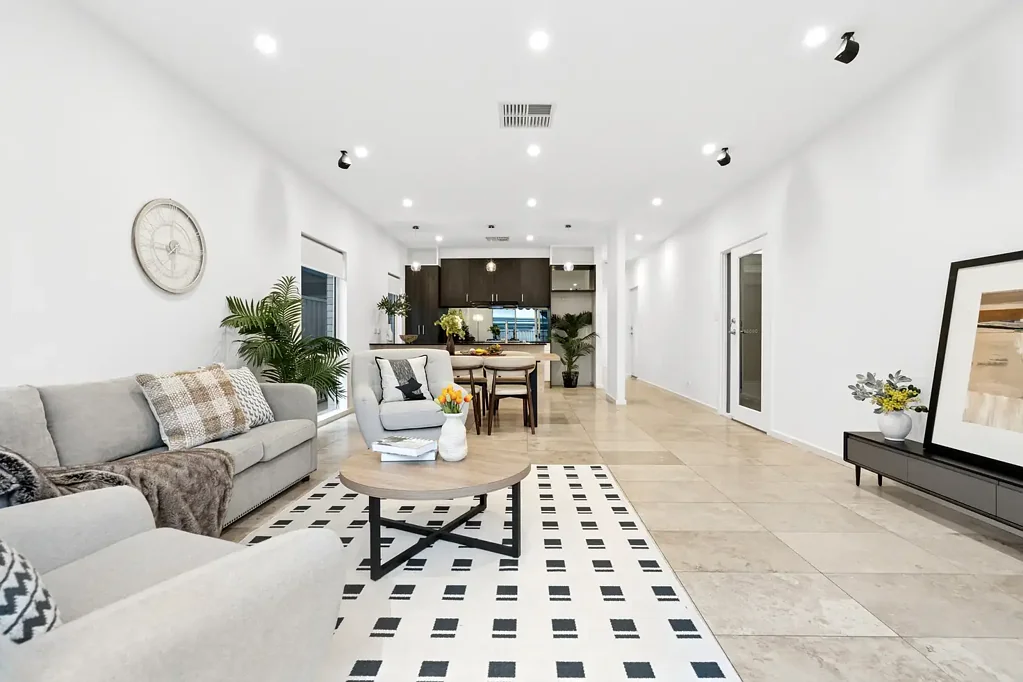 Magill 4ਬੈੱਡਰੂਮ Contemporary Torrens Title Living in the Heart of Magill