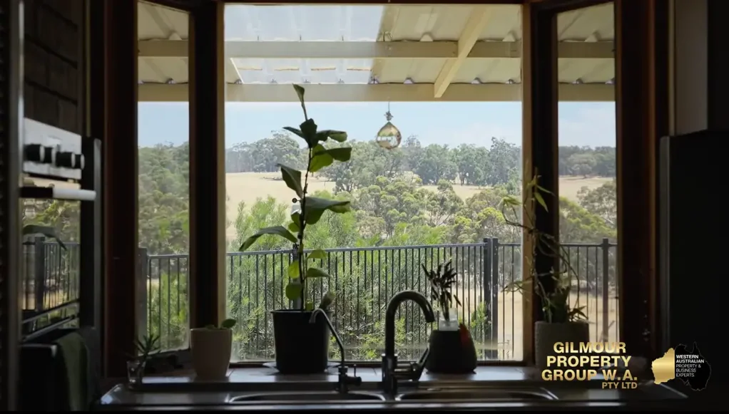 Bakers Hill 4 Slaapkamer GRAB THIS WITH BOTH HANDS, LADIES AND GENTLEMEN!